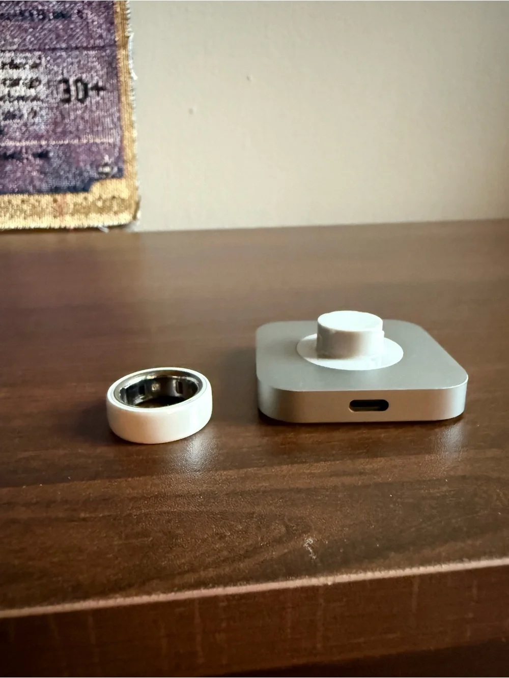 OURA RING CERAMIC CLOUD W CHARGER